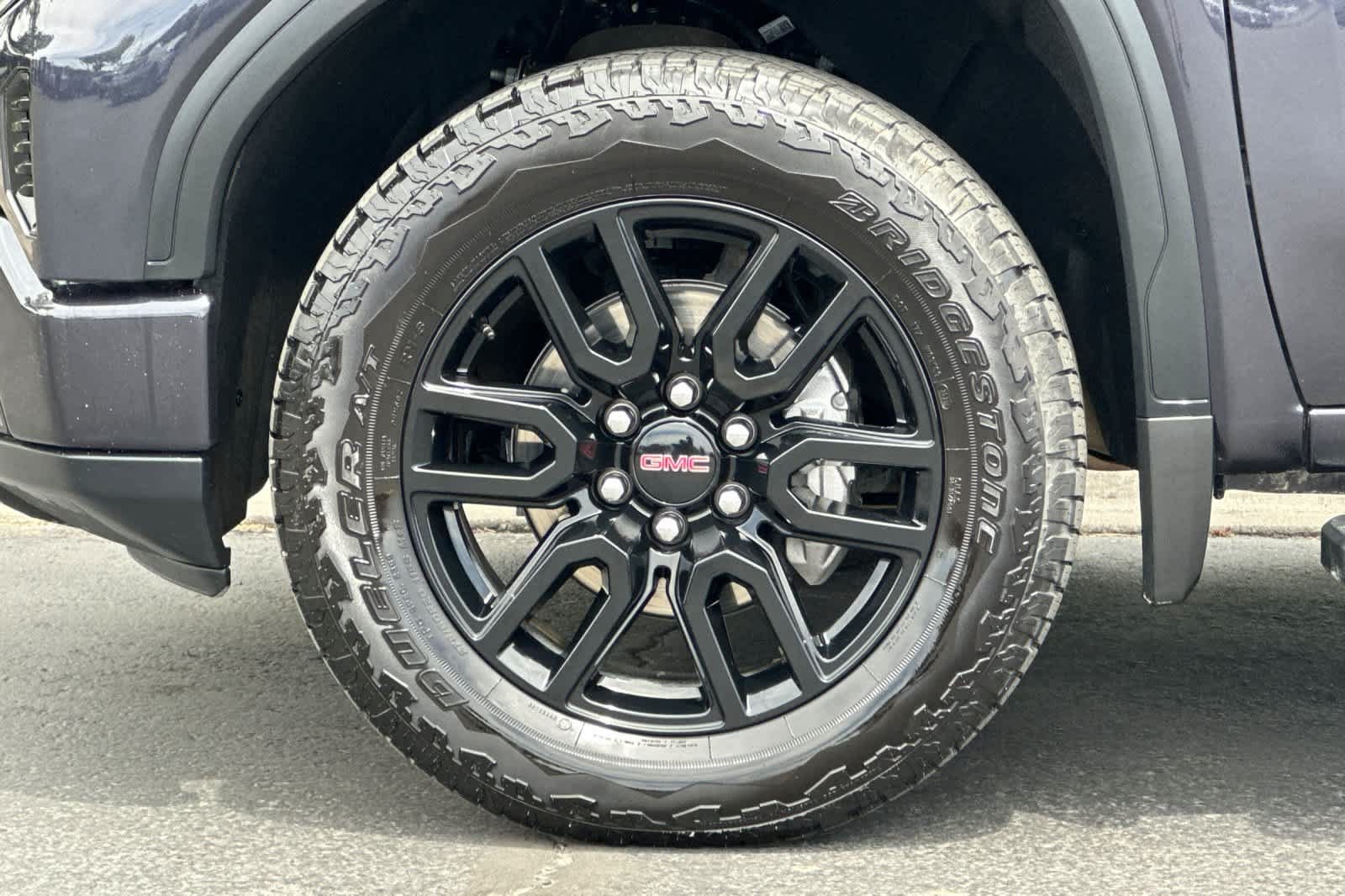 Used 2026 GMC Sierra 1500 Elevation w/ Elevation Premium Package AWD/4WD image 25