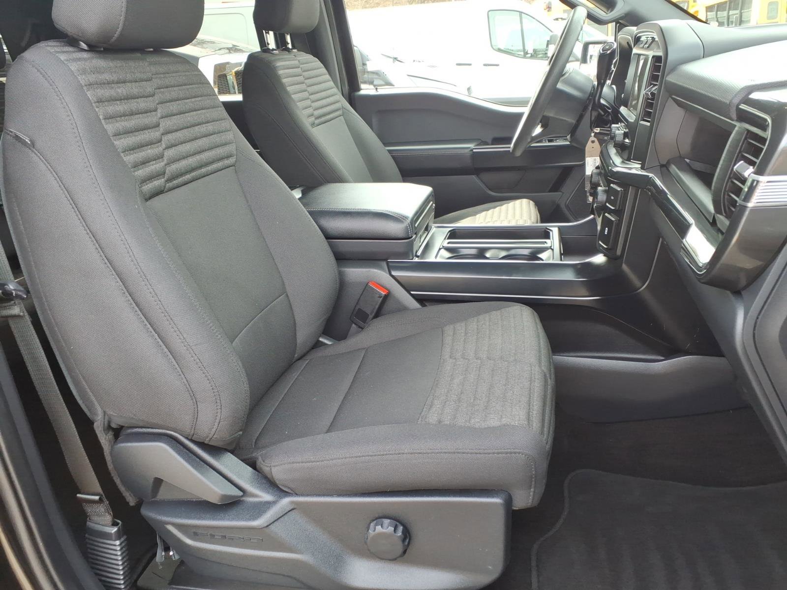 Certified 2022 Ford F150 XL w/ STX Appearance Package AWD/4WD image 21
