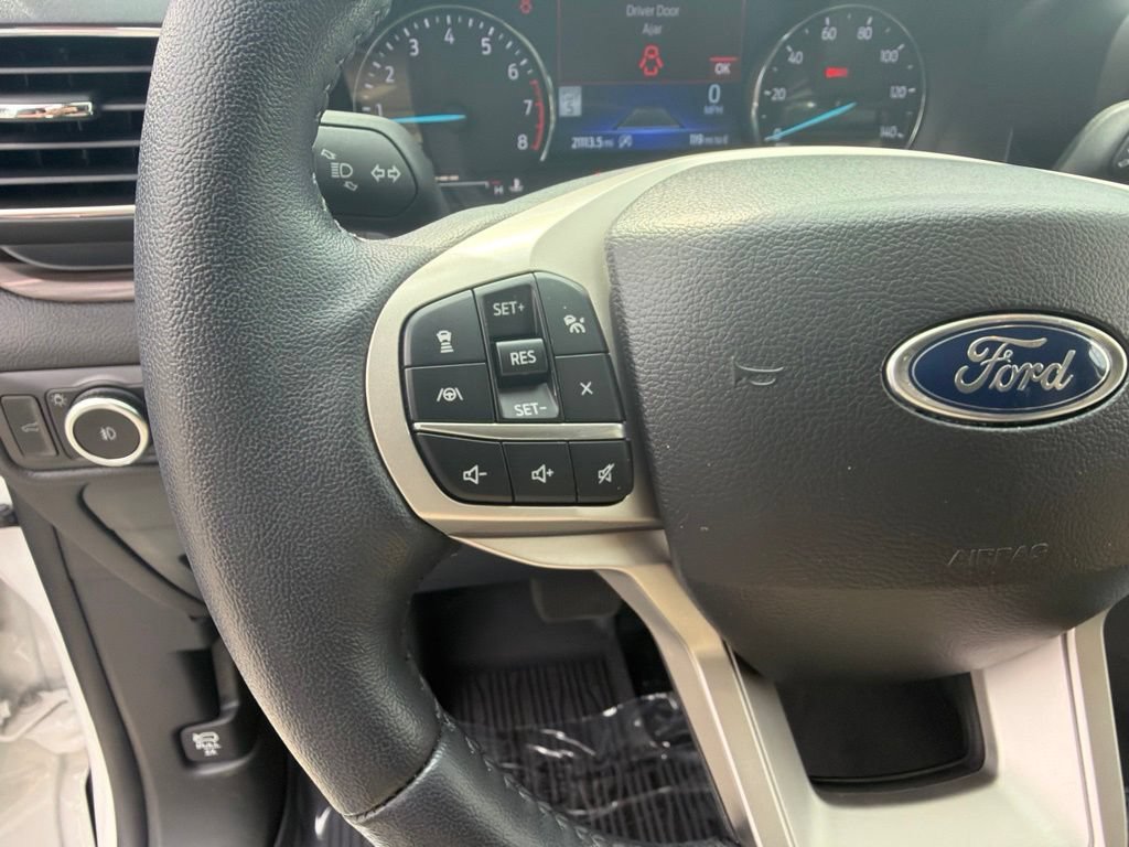 Certified 2023 Ford Explorer Limited w/ Equipment Group 301A AWD/4WD image 21