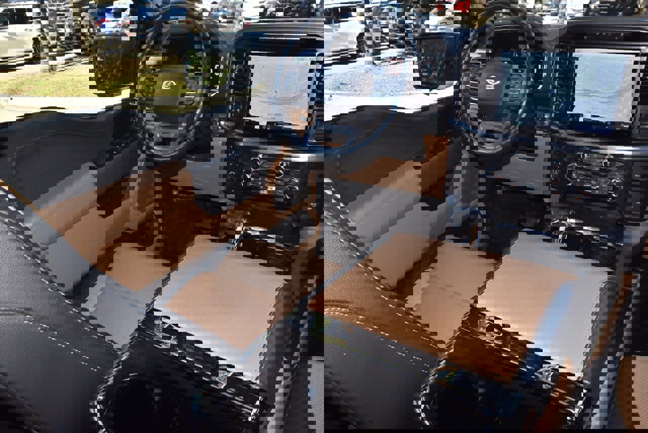 Certified 2023 Ford F150 Lariat w/ Equipment Group 502A High image 15