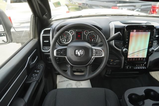 Used 2025 RAM 2500 Big Horn AWD/4WD image 21