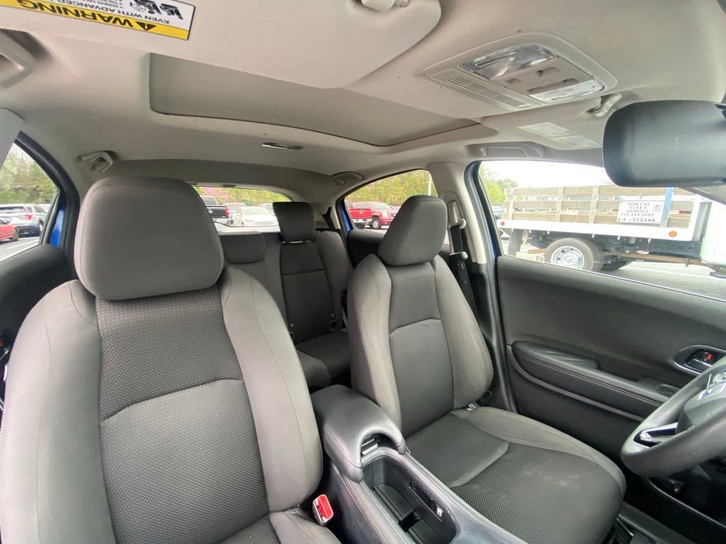 Used 2022 Honda HR-V EX image 29