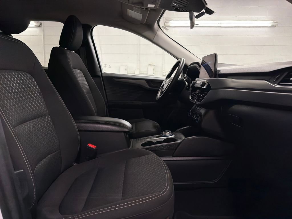Certified 2024 Ford Escape Active image 30