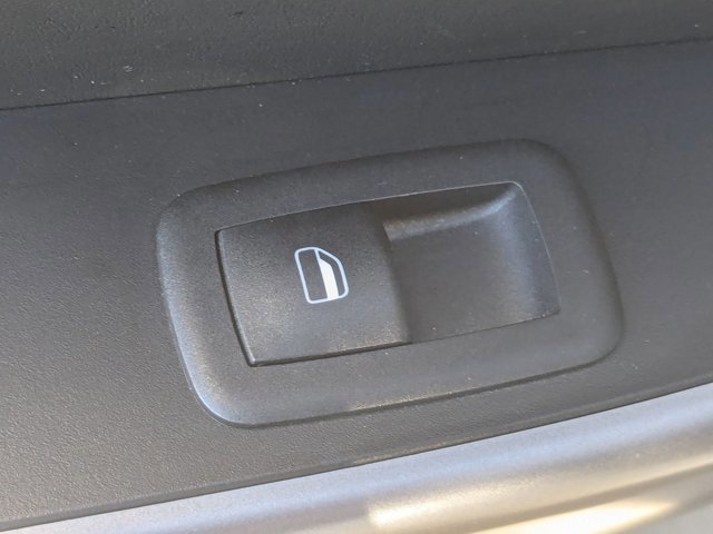 Used 2021 Jeep Cherokee Limited w/ Elite Package image 31