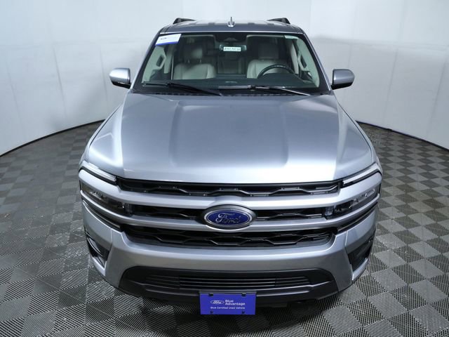 Certified 2023 Ford Expedition Max XLT image 6