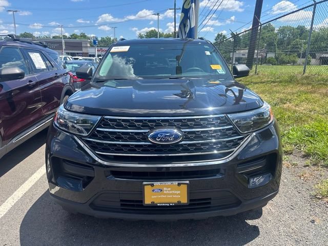 Certified 2024 Ford Explorer XLT w/ Class IV Trailer Tow Package