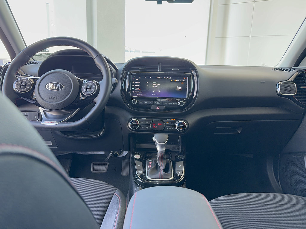 Used 2020 Kia Soul GT-Line Turbo FWD image 28