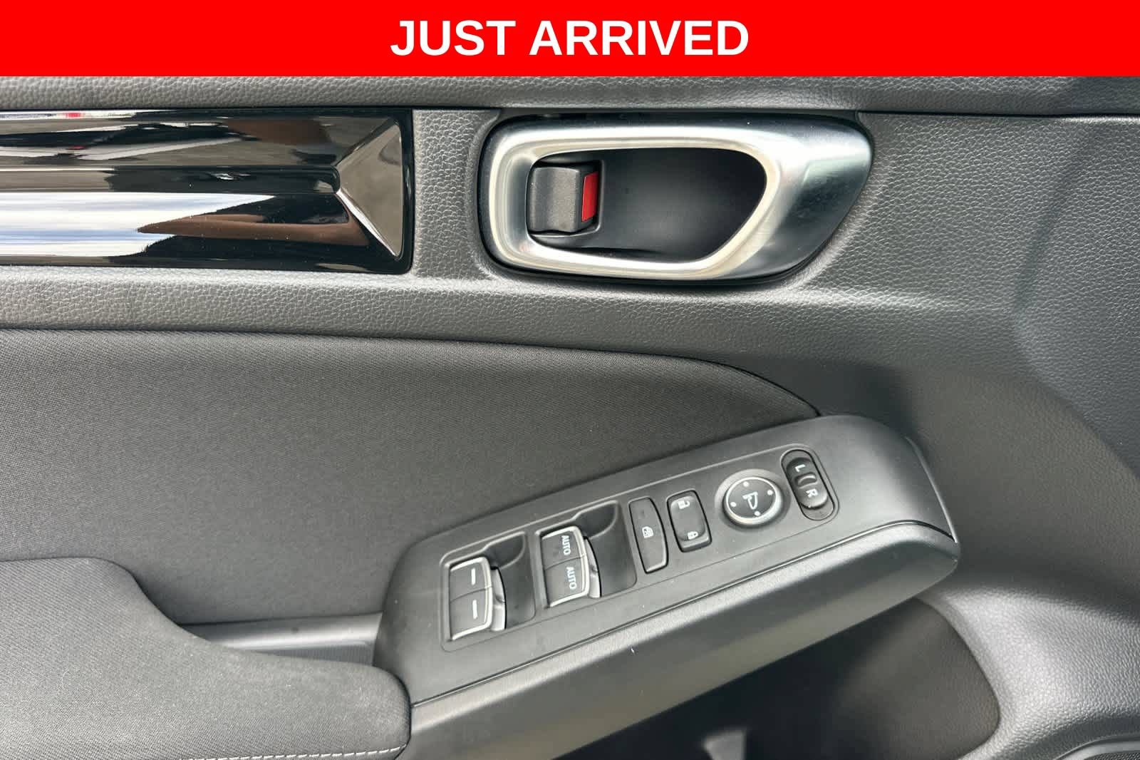 Used 2025 Honda Civic Sport image 12