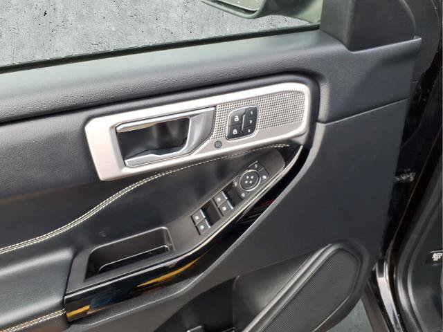 Certified 2022 Ford Explorer ST w/ ST Street Pack AWD/4WD image 19