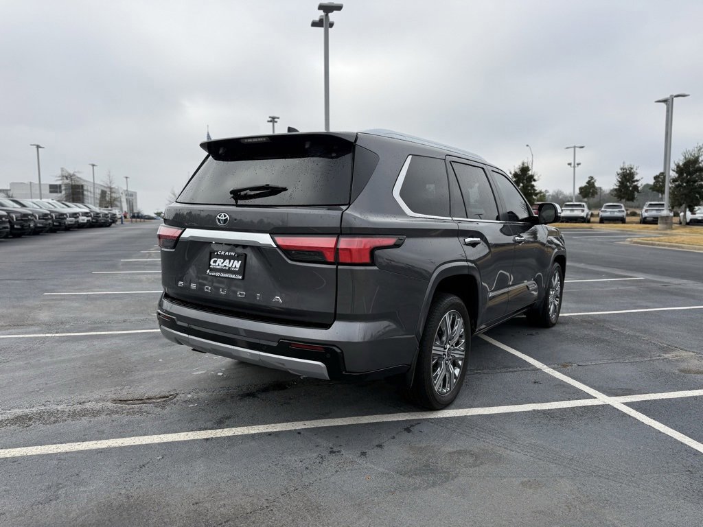 Used 2024 Toyota Sequoia Capstone image 5
