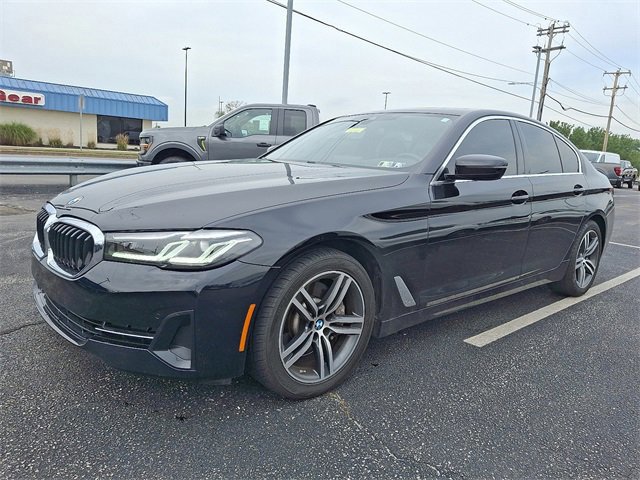 Used 2021 BMW 530i xDrive w/ Premium Package image 6
