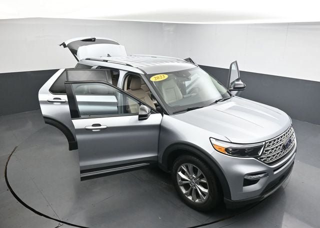 Certified 2023 Ford Explorer Limited w/ Equipment Group 301A RWD image 36