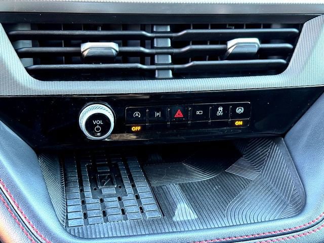 Certified 2025 Ford Explorer ST AWD/4WD image 19