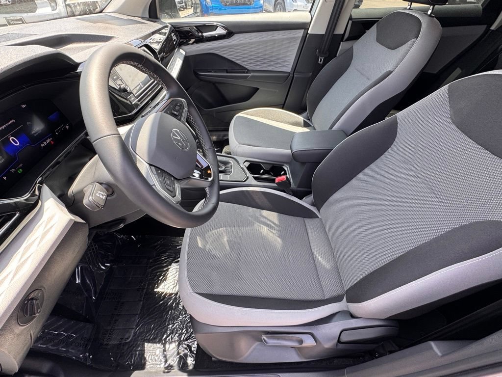 Used 2023 Volkswagen Taos S FWD image 17