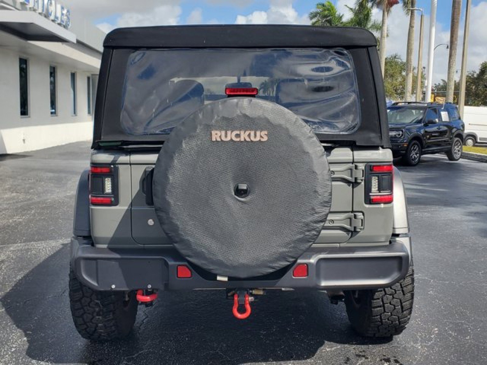 Used 2020 Jeep Wrangler Rubicon AWD/4WD image 6