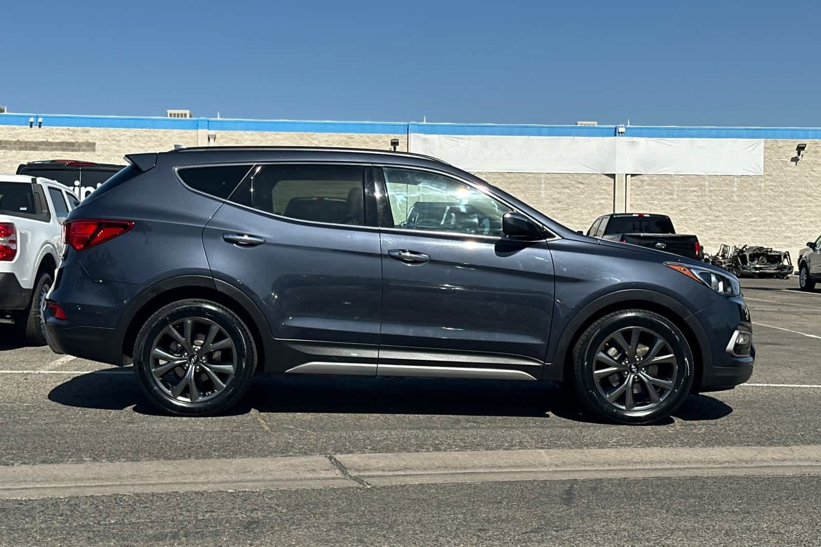 Used 2017 Hyundai Santa Fe Sport AWD/4WD image 8