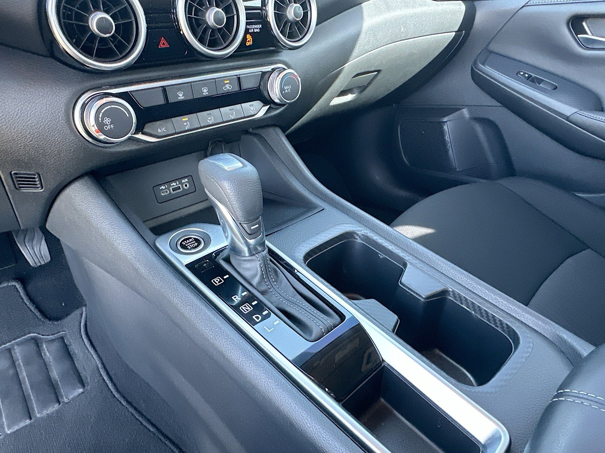 Used 2022 Nissan Sentra SV w/ Trunk Package image 16