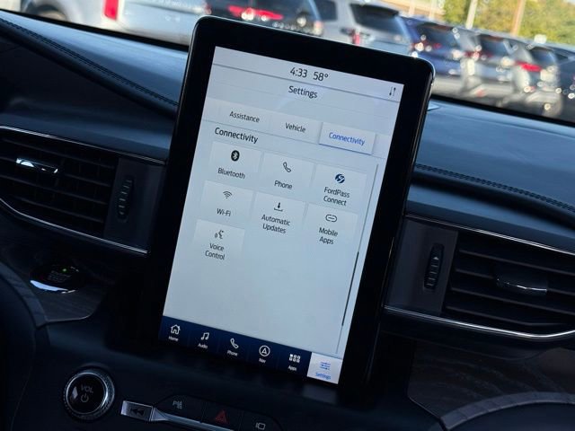 Certified 2020 Ford Explorer Platinum w/ Premium Technology Package image 42