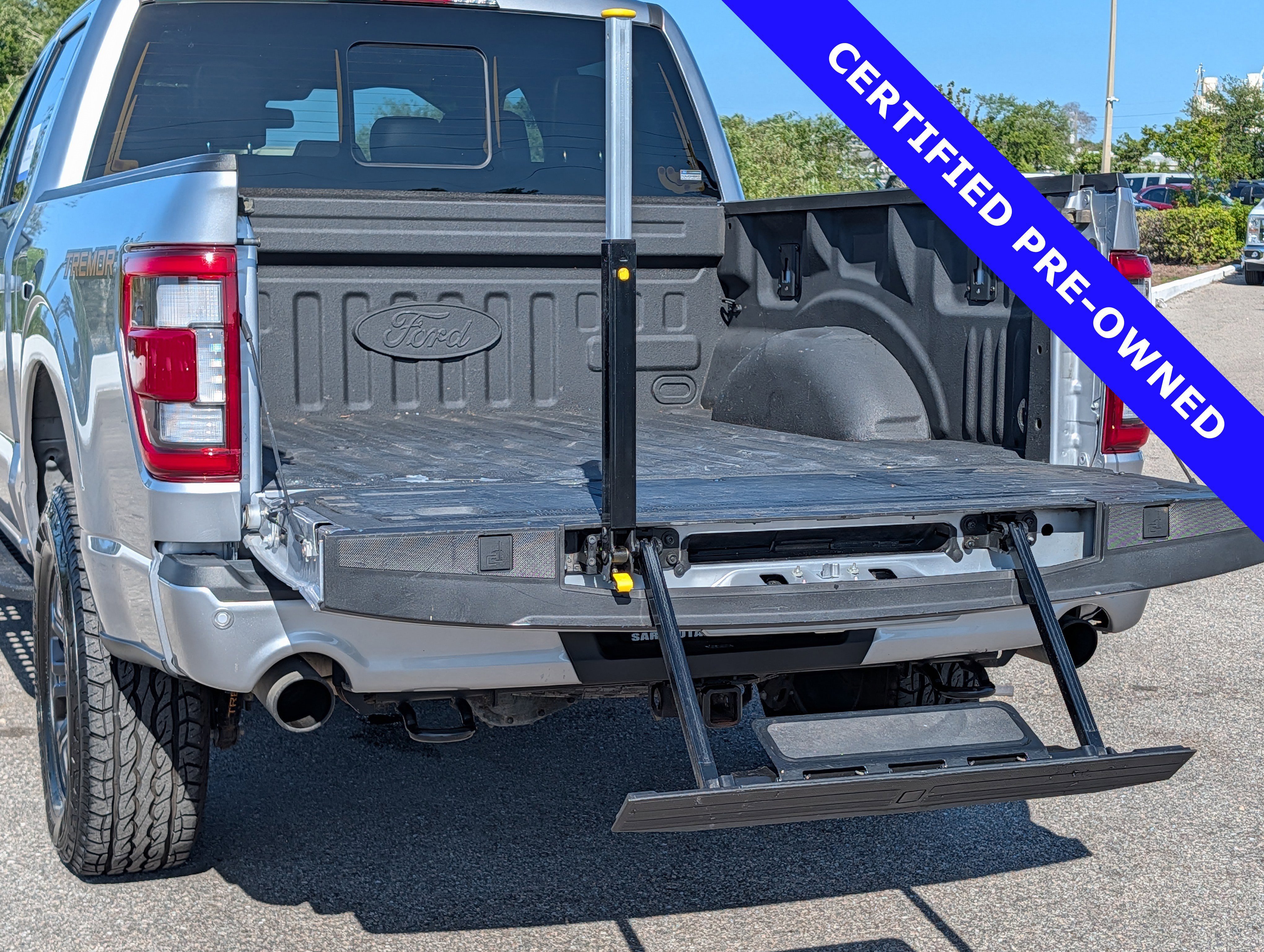 Certified 2023 Ford F150 Tremor w/ Equipment Group 402A High image 14