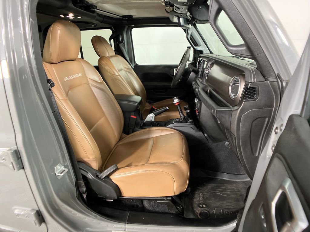 Used 2020 Jeep Gladiator Rubicon w/ Dual Top Group image 11