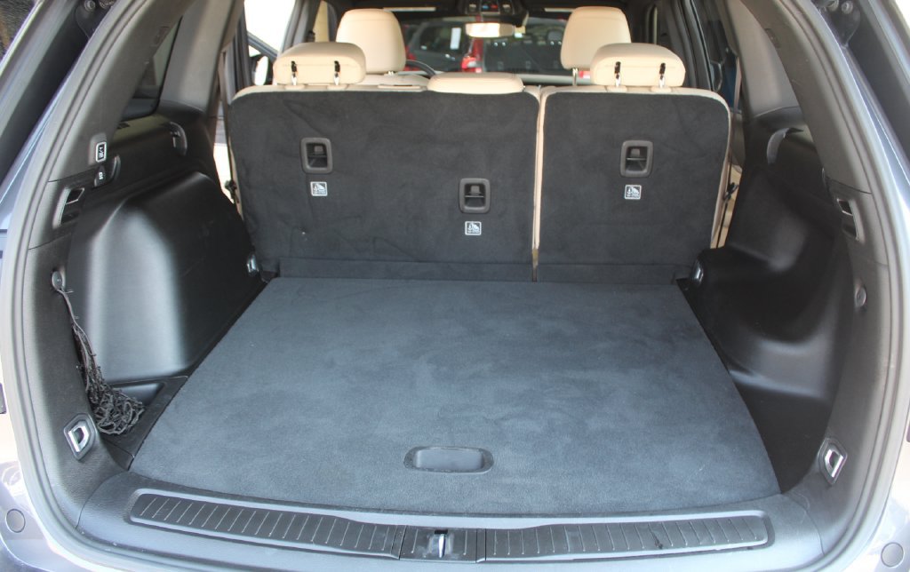 Used 2024 Jeep Grand Cherokee Limited RWD image 35