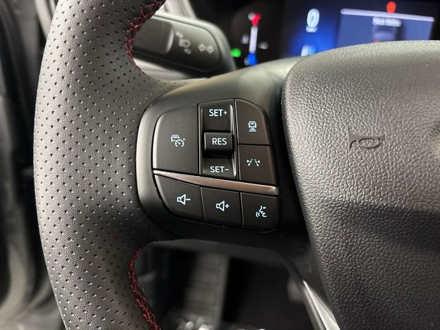 Certified 2025 Ford Escape ST-Line w/ Tech Pack #1 FWD image 27