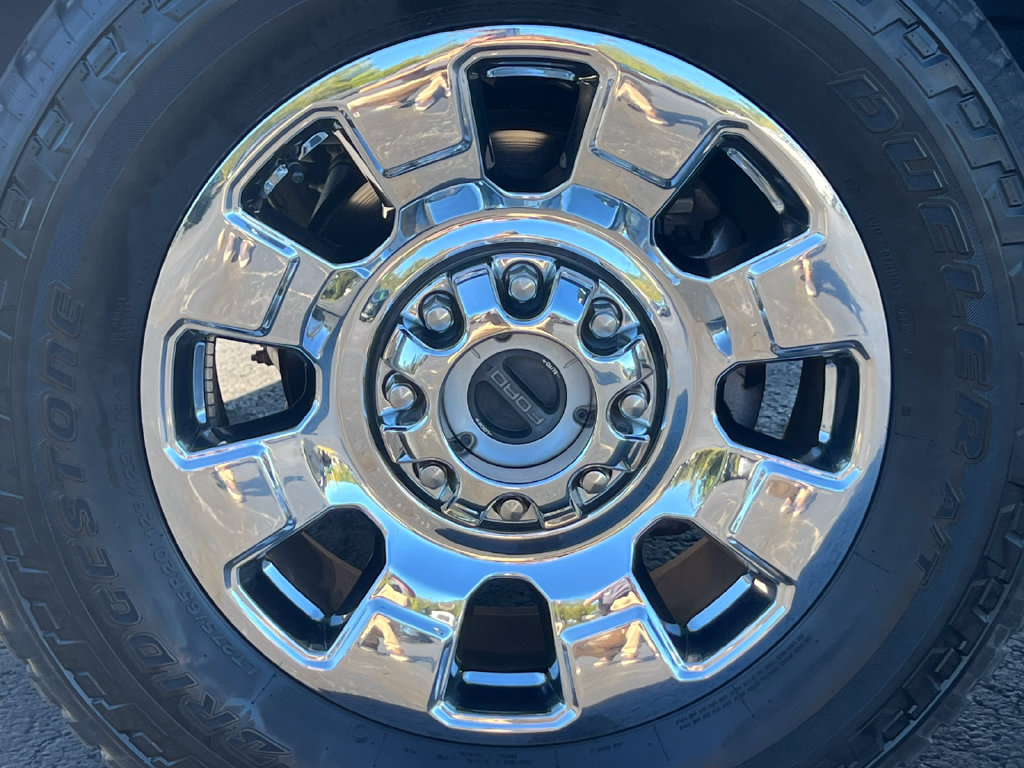 Certified 2025 Ford F250 Lariat w/ Lariat Ultimate Package AWD/4WD image 13