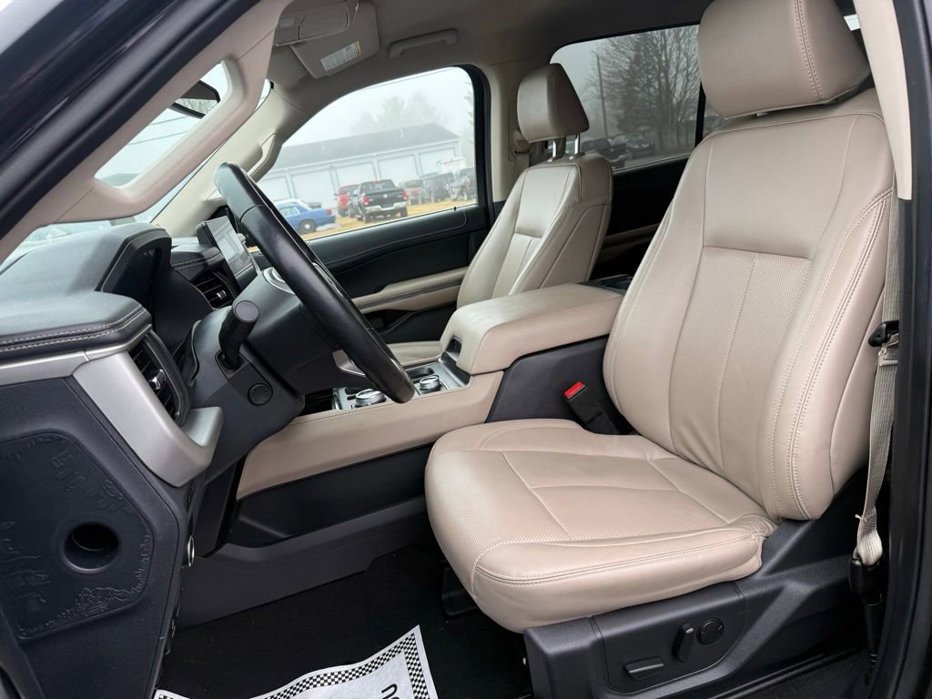 Certified 2024 Ford Expedition Max XLT image 24