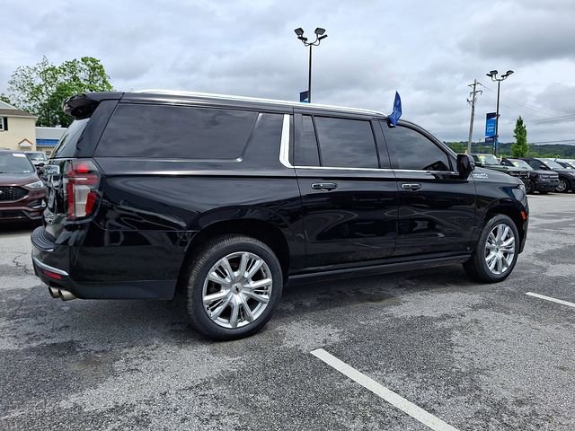Used 2021 Chevrolet Suburban High Country AWD/4WD image 16