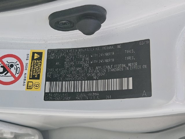 Used 2019 Toyota Highlander XLE AWD/4WD image 25
