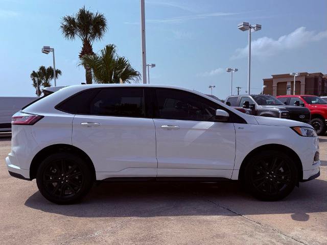 Certified 2024 Ford Edge ST-Line AWD/4WD image 6