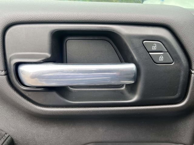 Used 2020 Chevrolet Silverado 1500 LT w/ All-Star Edition image 13