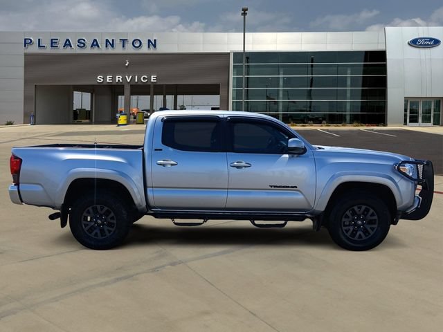 Used 2023 Toyota Tacoma SR5 RWD image 6