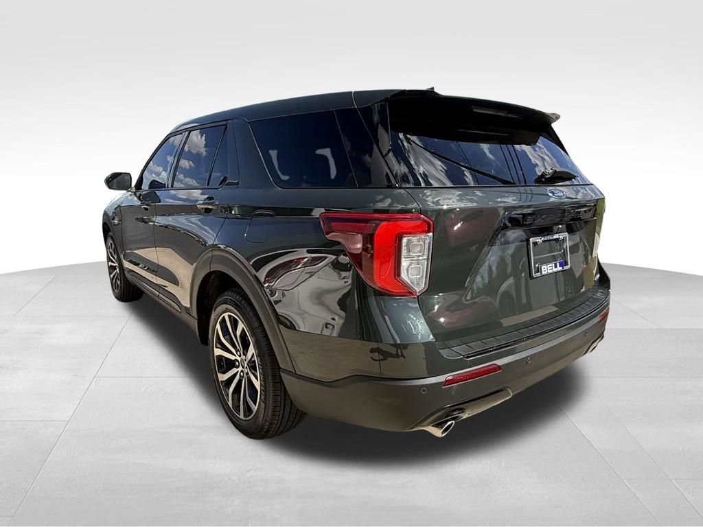 Certified 2022 Ford Explorer ST-Line AWD/4WD image 4