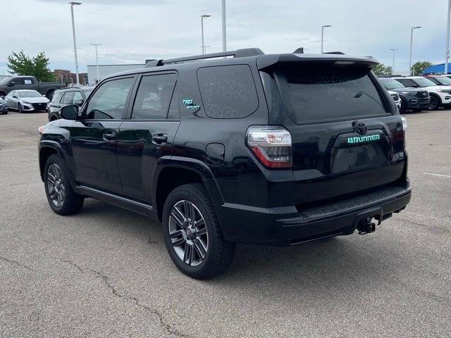 Used 2022 Toyota 4Runner TRD Sport AWD/4WD image 4