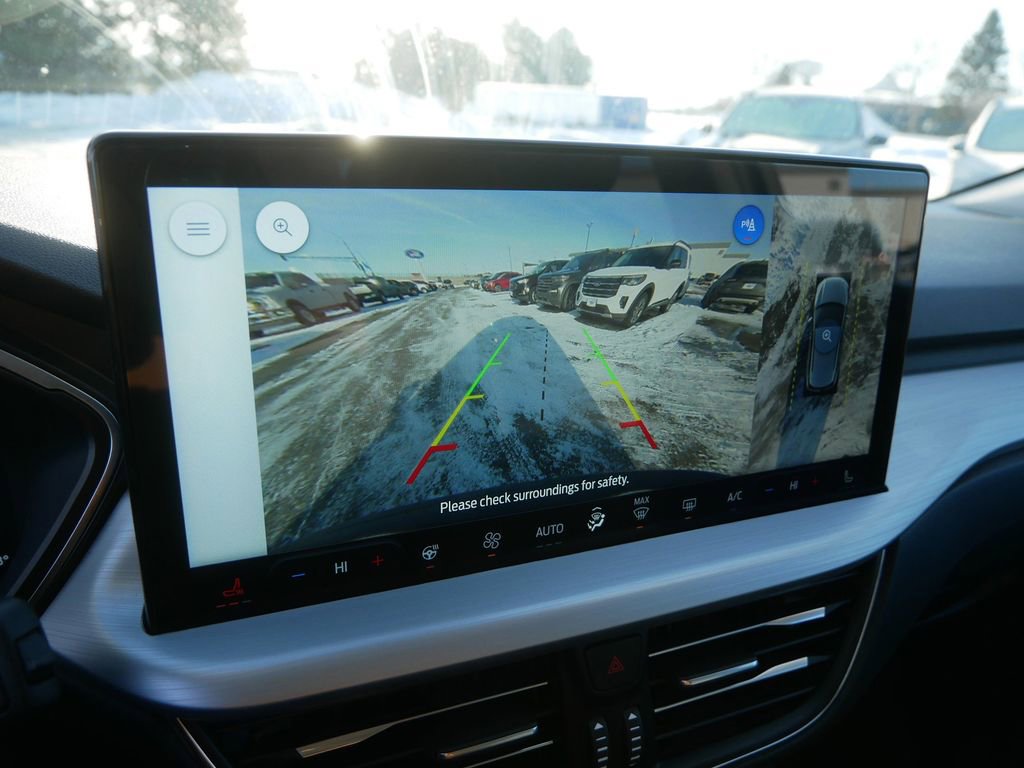 Certified 2024 Ford Escape Platinum image 23