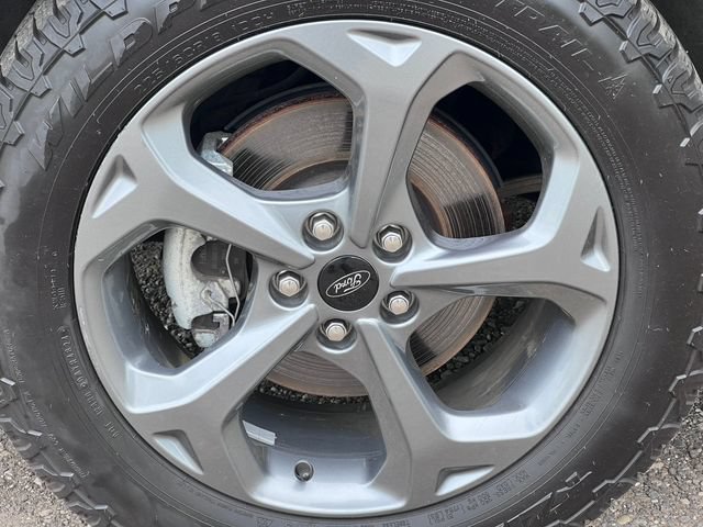 Certified 2024 Ford Escape ST-Line w/ Tech Pack #1 AWD/4WD image 7