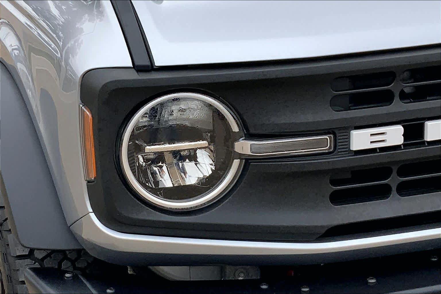 Certified 2024 Ford Bronco Black Diamond AWD/4WD image 28