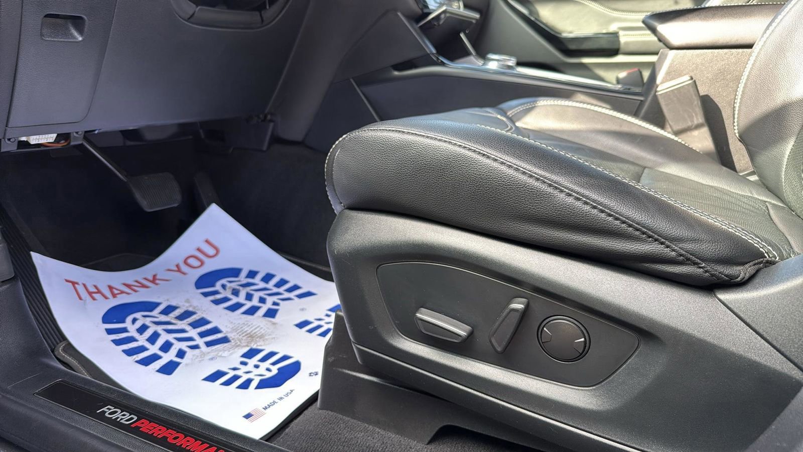 Certified 2022 Ford Explorer ST w/ Equipment Group 401A image 10