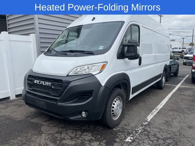 Used 2025 RAM ProMaster 2500 w/ Convenience Group FWD image 2