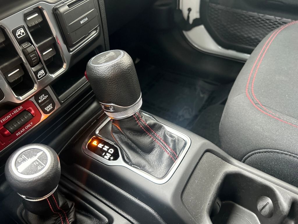 Used 2023 Jeep Wrangler Rubicon w/ Steel Bumper Group image 30