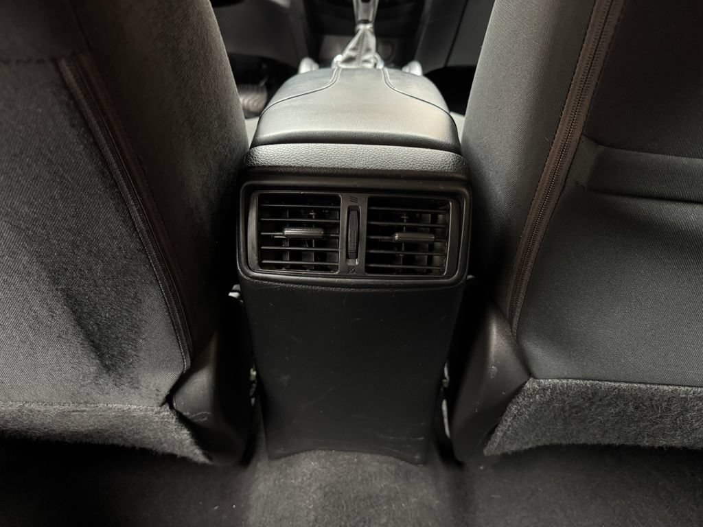 Used 2019 Nissan Rogue Sport S AWD/4WD image 12