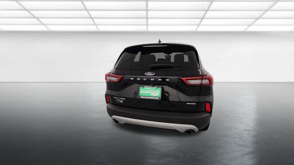 Certified 2024 Ford Escape Active w/ Tech Pack #1 AWD/4WD image 8