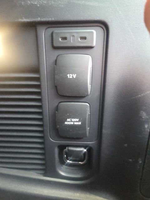 Certified 2025 Ford Expedition Active image 16