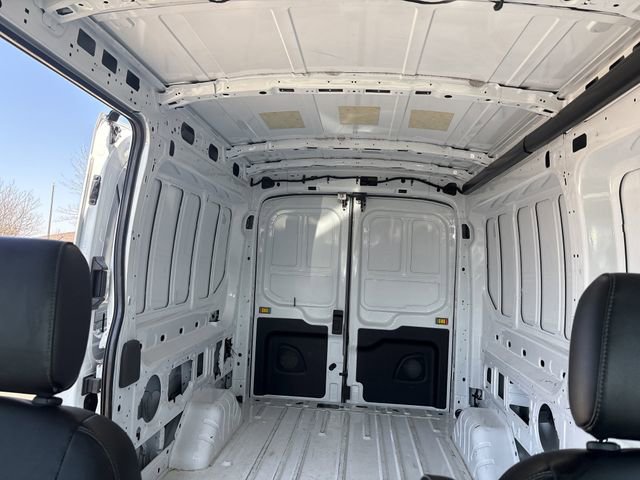 Certified 2023 Ford Transit 250 Medium Roof RWD image 35