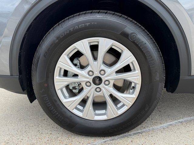 Certified 2025 Ford Escape Active w/ Cold Weather Package image 13