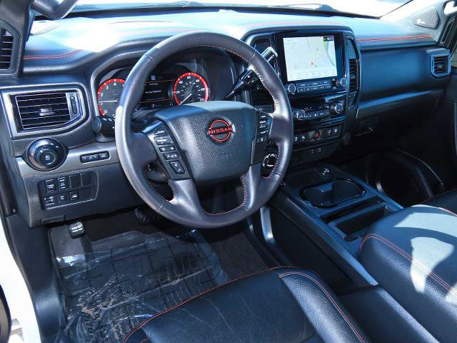 Used 2024 Nissan Titan PRO-4X w/ Pro-4x Convenience Package image 9