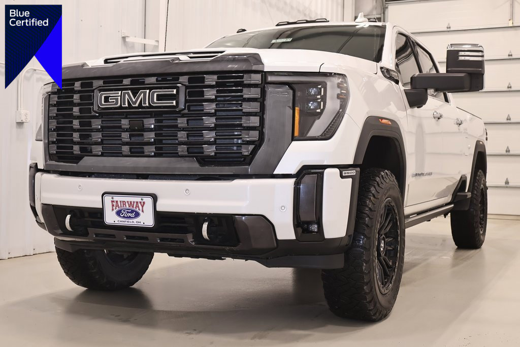 Used 2024 GMC Sierra 3500 Denali Ultimate image 1