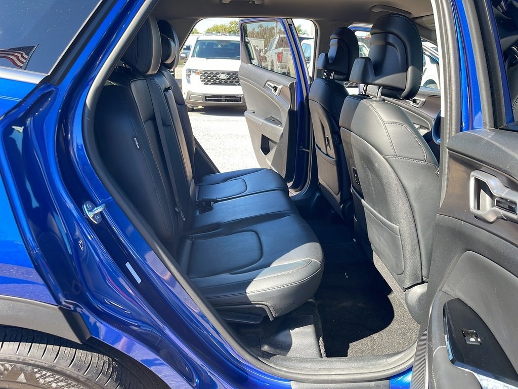 Used 2024 Kia Sportage EX image 15