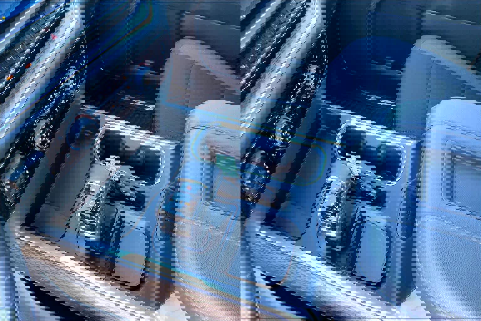 Used 2022 Chevrolet Silverado 1500 LT w/ Z71 Off-Road Package image 16